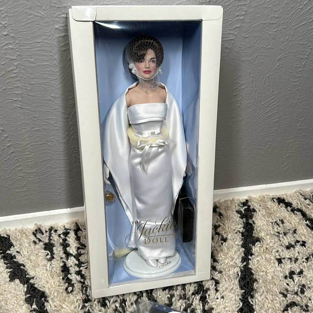 The Jackie Doll - Brand New In Box - White Satin Dress - Picture 1 of 6